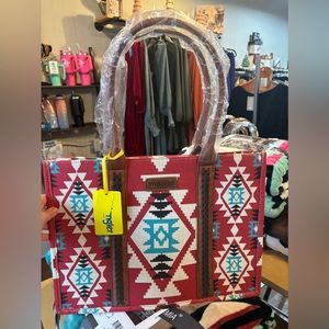 Burgundy large size wrangler tote bag by Montana West